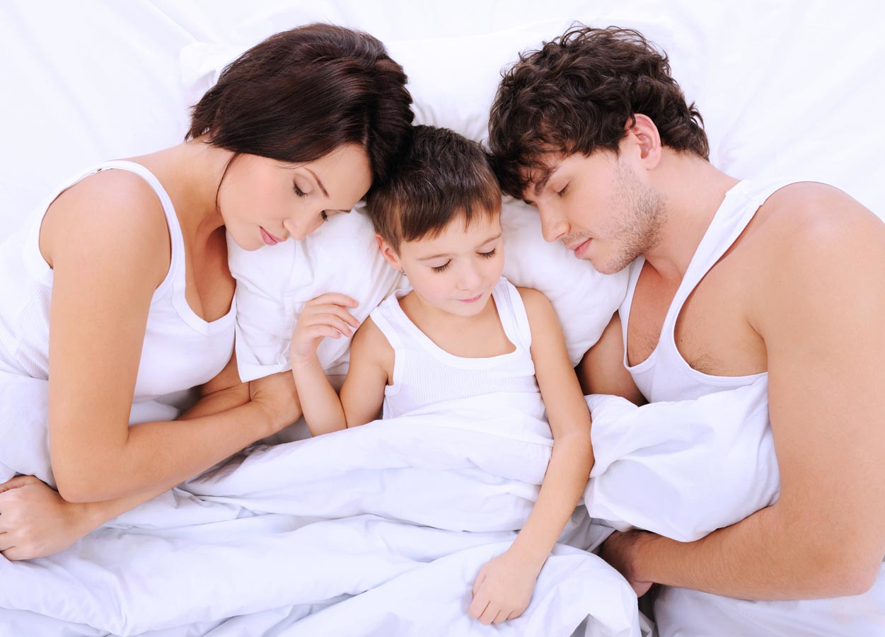 الجمهورية نوم الطفل مع أهله يزيده قلقا