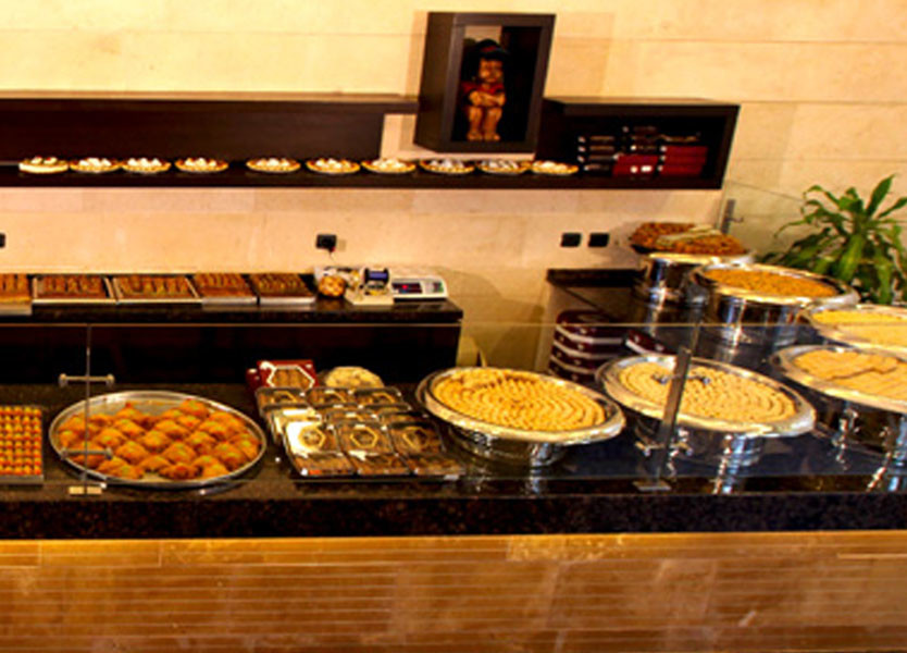 الجمهورية بالصور هكذا تمكّنوا من سرقة "L'ABEILLE D'OR" في جبيل!